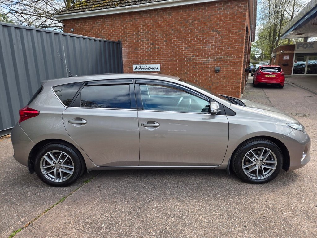 Used Toyota Auris 2014 for sale - 78212980: Photo 11