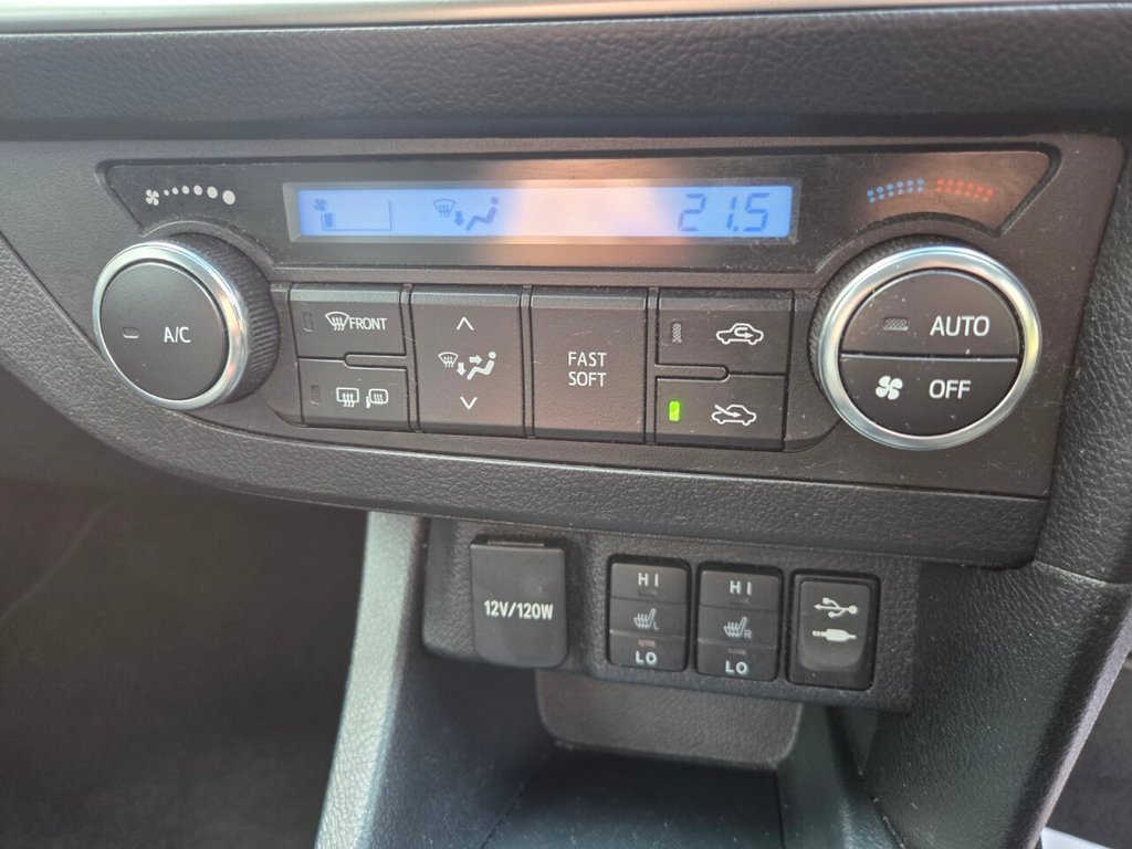 Used Toyota Auris 2014 for sale - 78212980: Photo 24