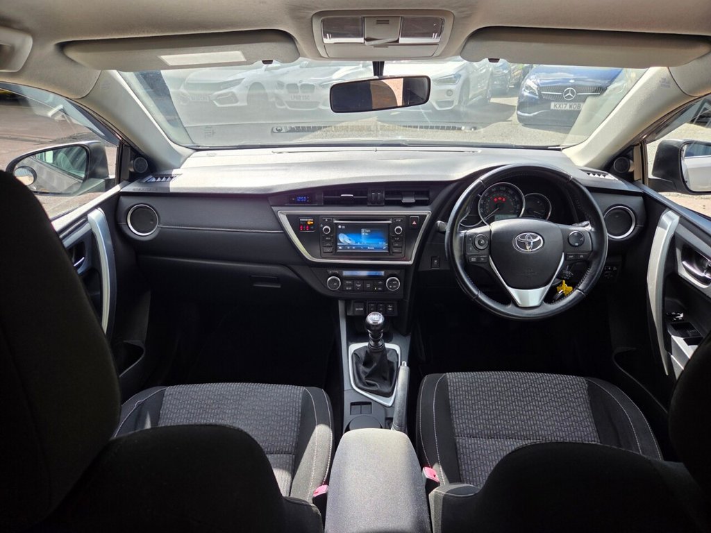 Used Toyota Auris 2014 for sale - 78212980: Photo 4