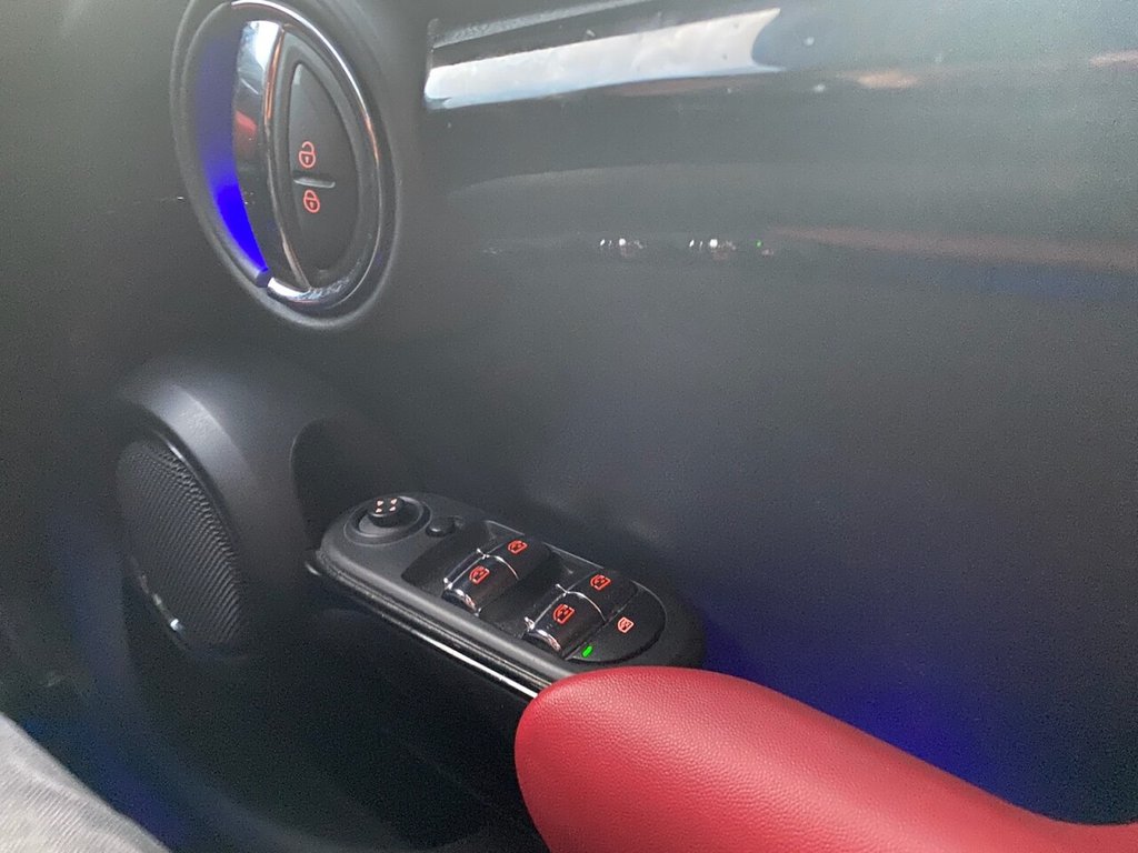 Used MINI Hatch 2017 for sale - 77199900: Photo 17