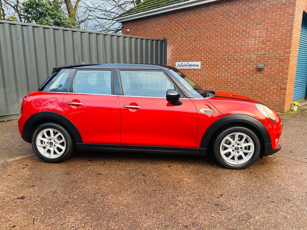 Used MINI Hatch 2017 for sale - 77199900: Photo 2