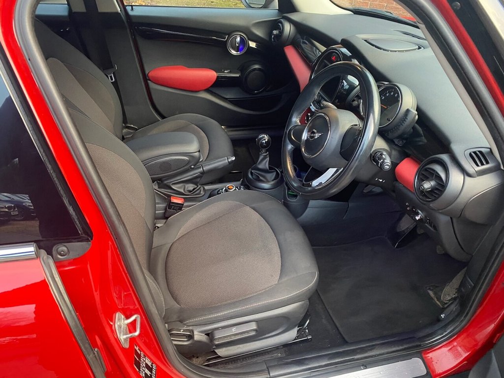 Used MINI Hatch 2017 for sale - 77199900: Photo 4