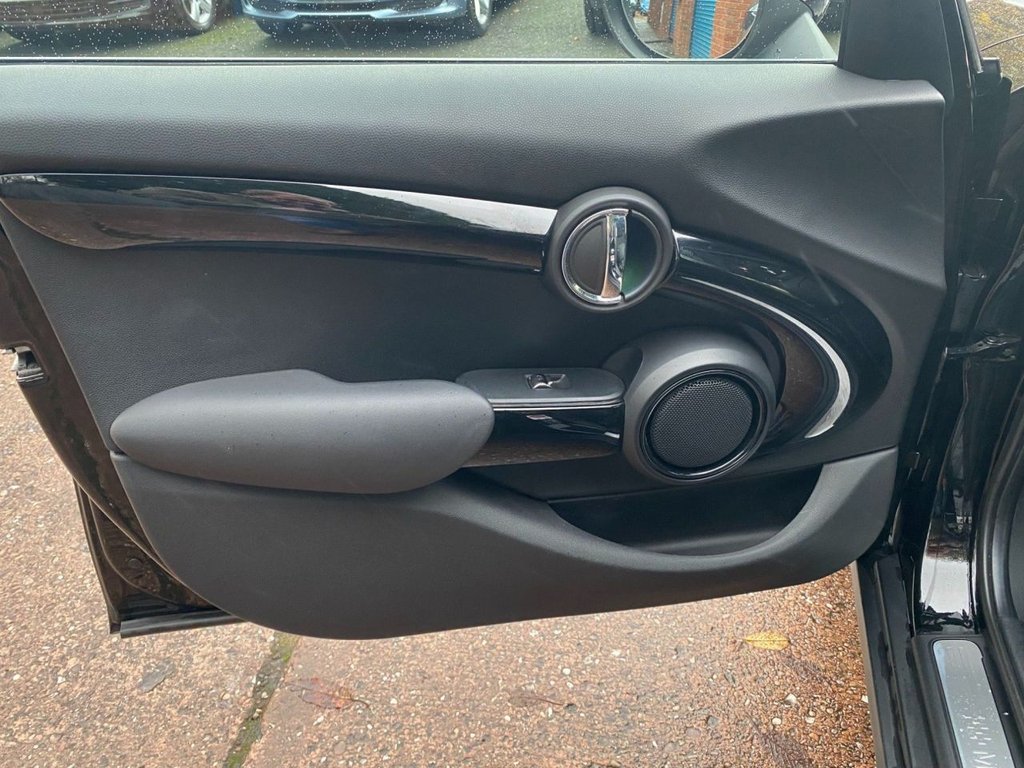 Used MINI Hatch 2016 for sale - 76546568: Photo 17