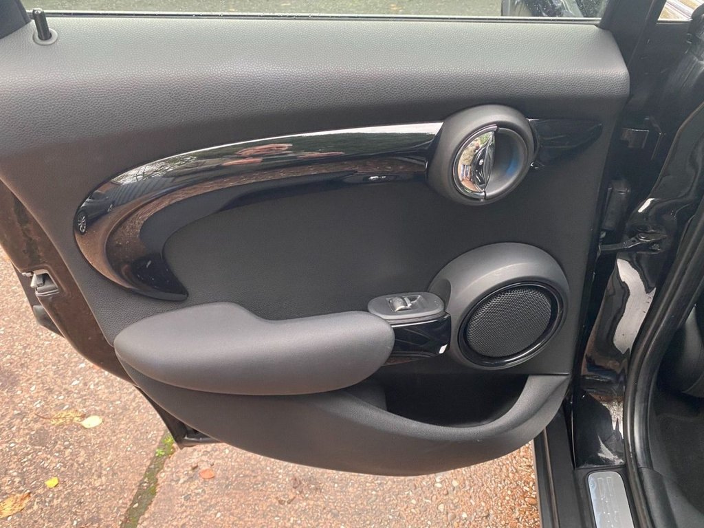 Used MINI Hatch 2016 for sale - 76546568: Photo 18