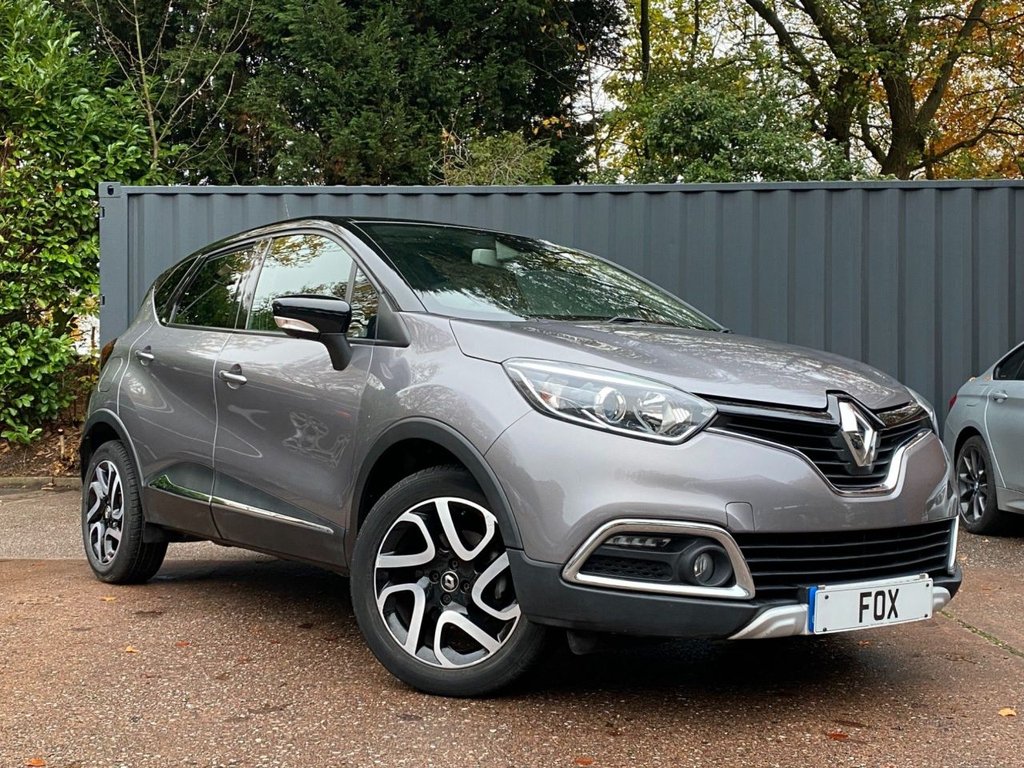 Used Renault Captur 2017 for sale - 76509632: Photo 1