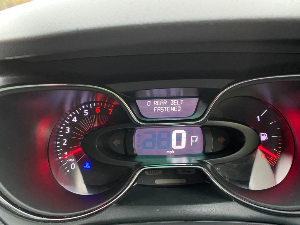 Used Renault Captur 2017 for sale - 76509632: Photo 24