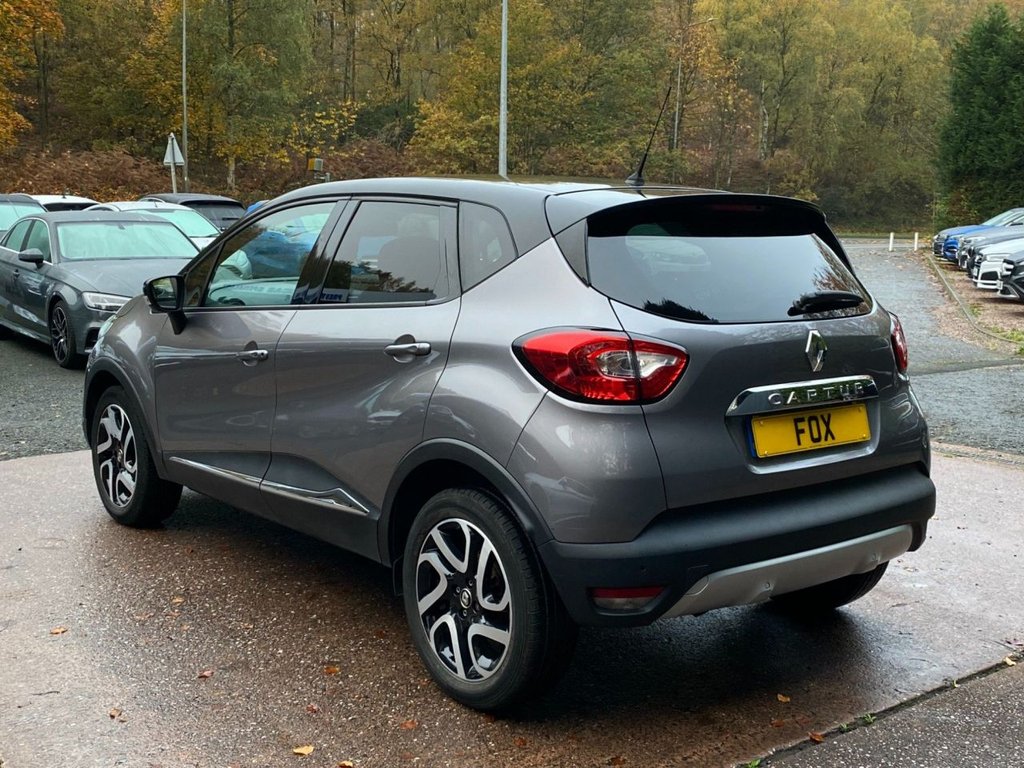 Used Renault Captur 2017 for sale - 76509632: Photo 7