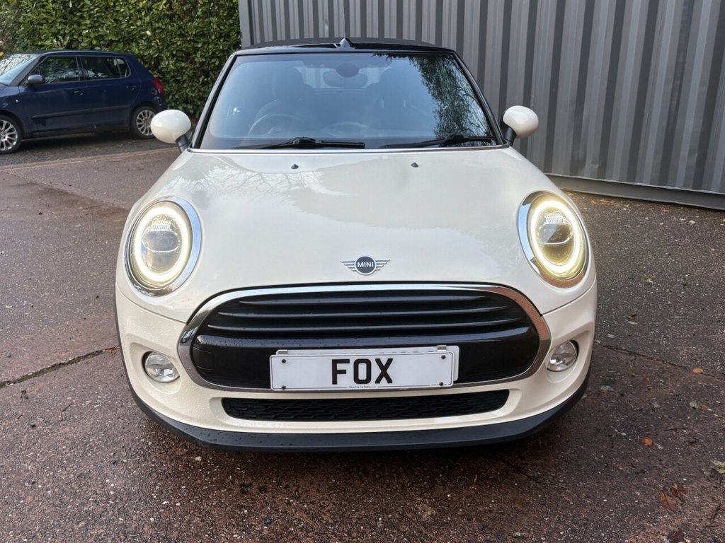 Used MINI Convertible 2018 for sale - 76670550: Photo 13