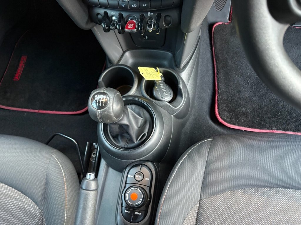 Used MINI Convertible 2018 for sale - 76670550: Photo 23