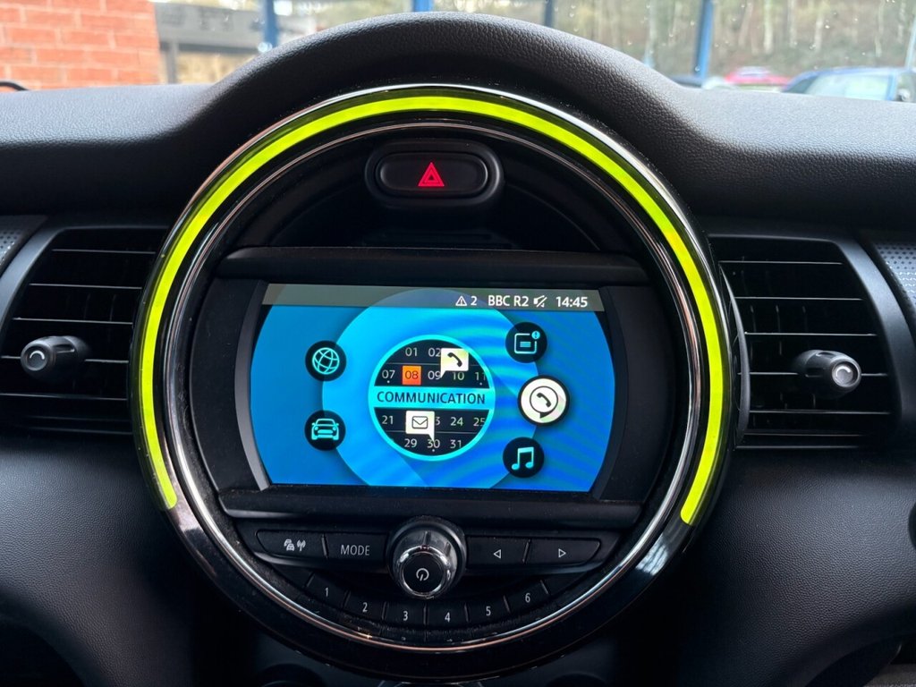 Used MINI Convertible 2018 for sale - 76670550: Photo 31