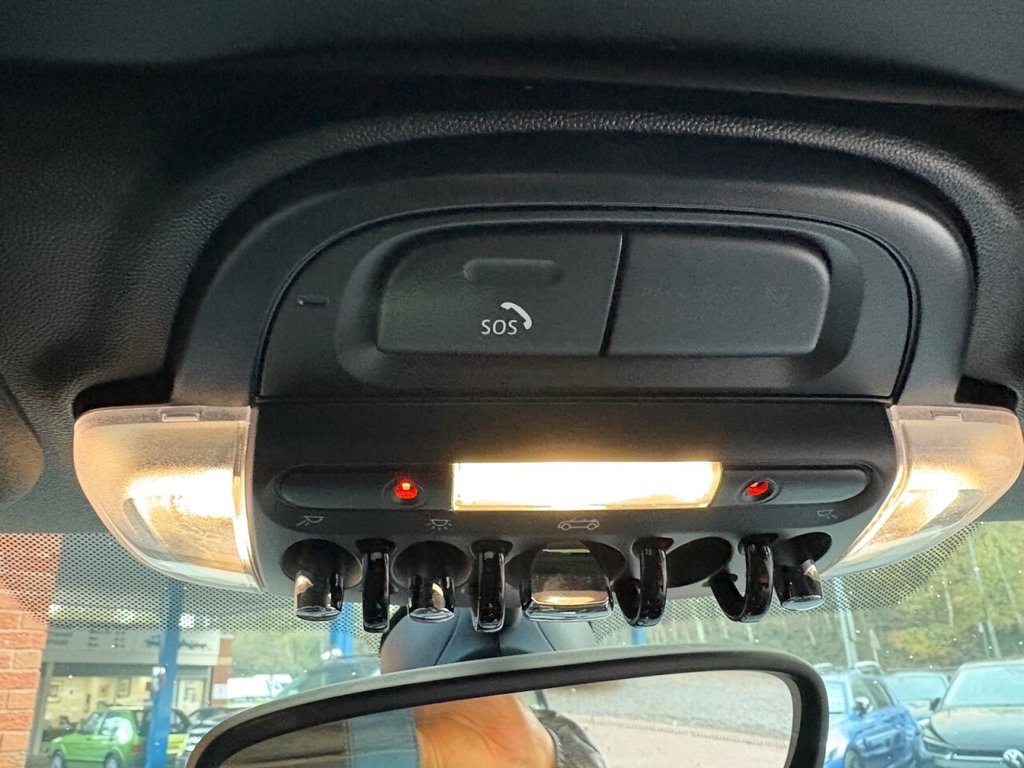 Used MINI Convertible 2018 for sale - 76670550: Photo 35