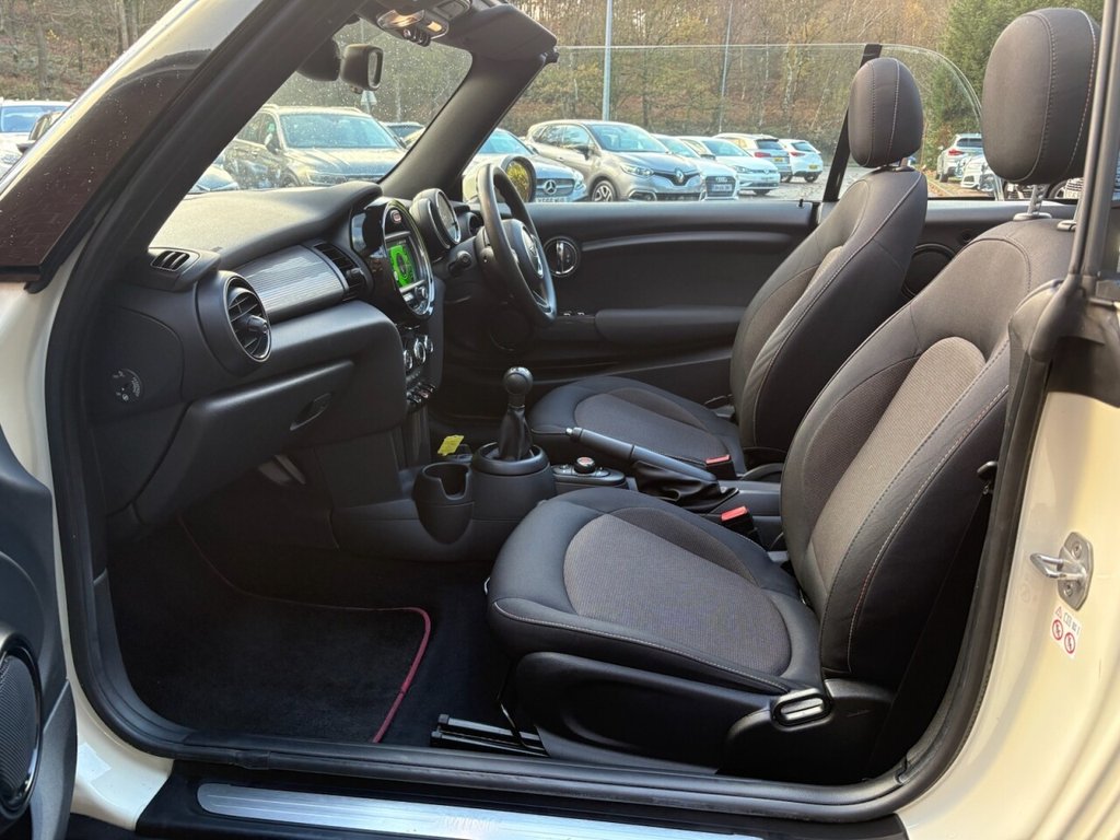 Used MINI Convertible 2018 for sale - 76670550: Photo 36