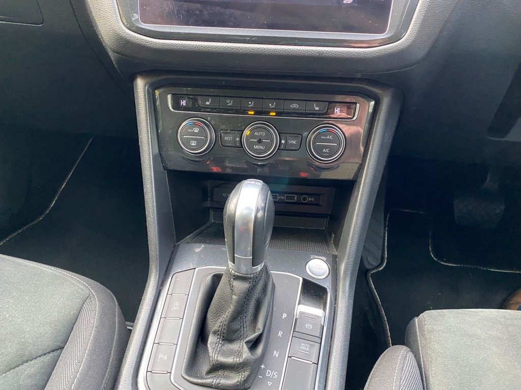 Used Volkswagen Tiguan 2018 for sale - 76654664: Photo 35