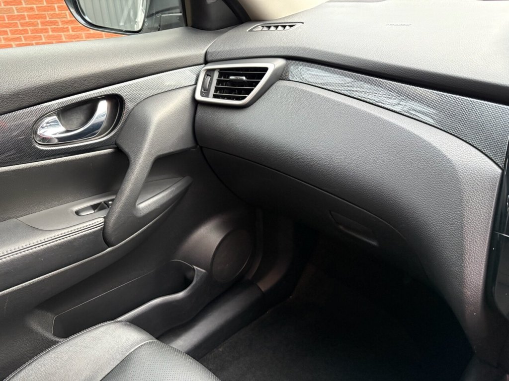 Used Nissan X-Trail 2015 for sale - 77200517: Photo 22