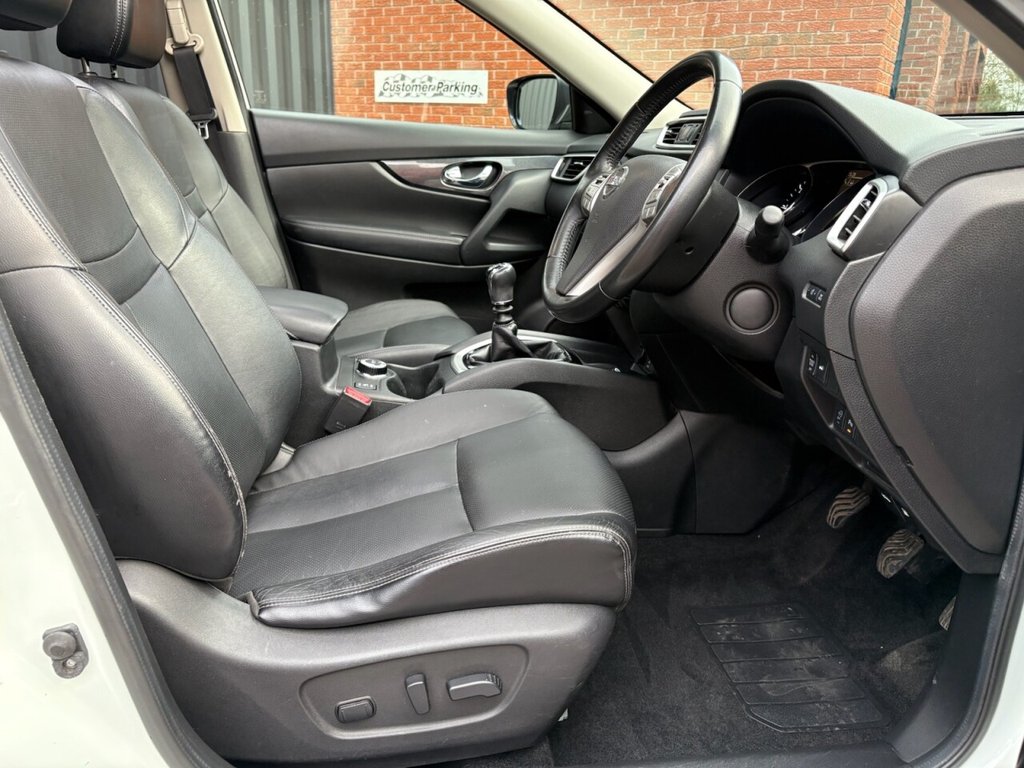Used Nissan X-Trail 2015 for sale - 77200517: Photo 29