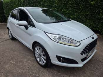 2016 (66) - 1.0T EcoBoost Titanium Hatchback 5dr Petrol Manual Euro 6 (s/s) (100 ps)
