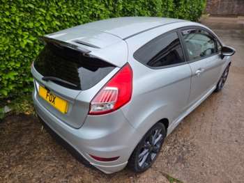 Used Ford Fiesta 2016 for sale - 75047415: Photo