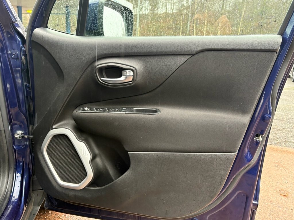 Used Jeep Renegade 2016 for sale - 77463668: Photo 11