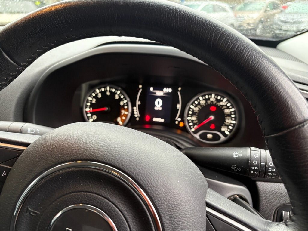 Used Jeep Renegade 2016 for sale - 77463668: Photo 15