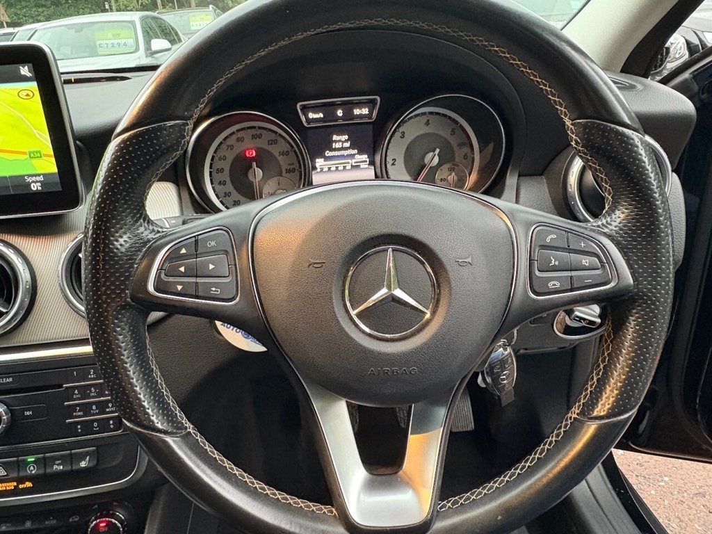 Used Mercedes-Benz GLA 2015 for sale - 75802029: Photo 32