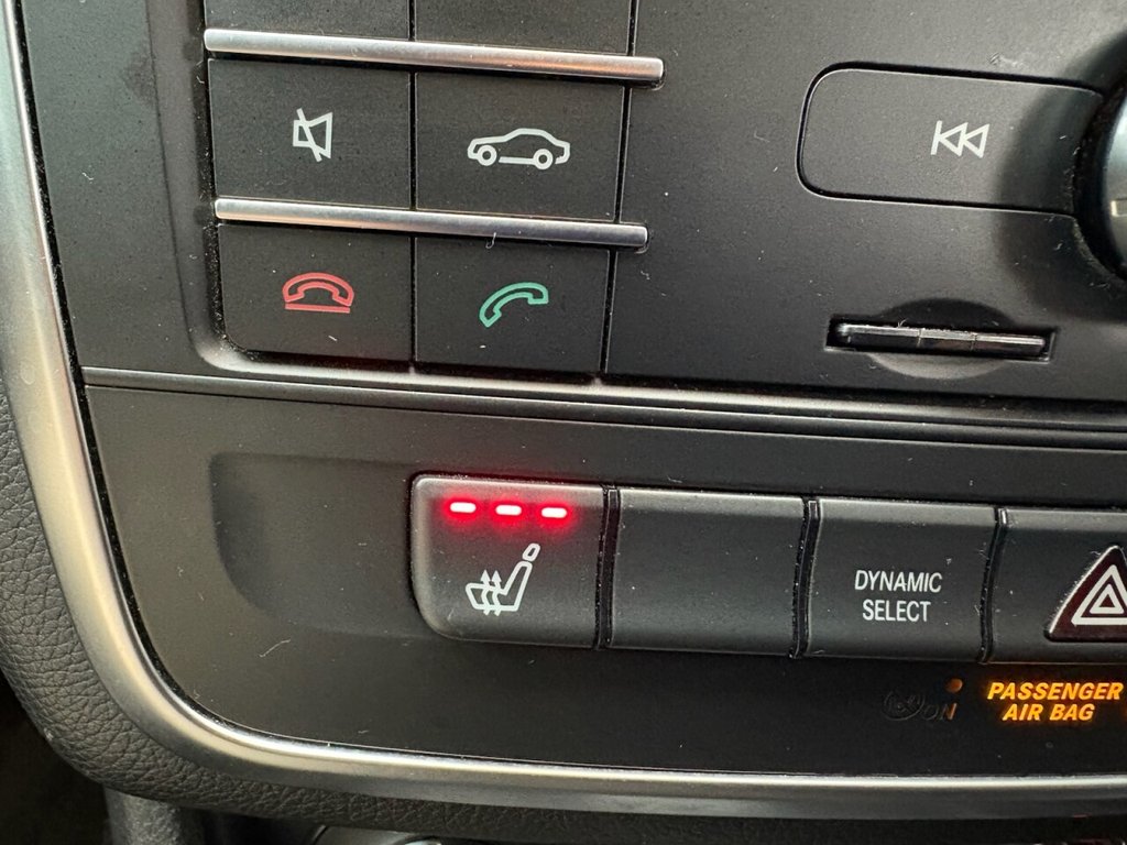 Used Mercedes-Benz GLA 2015 for sale - 75802029: Photo 36