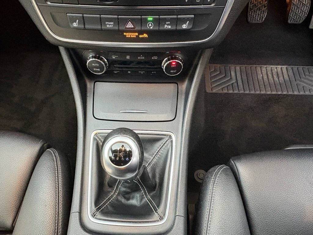 Used Mercedes-Benz GLA 2015 for sale - 75802029: Photo 37