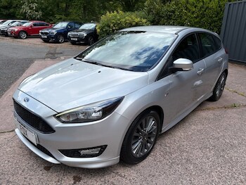 Used Ford Focus 2017 for sale - 78582660: Photo