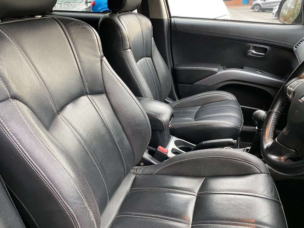 Used Mitsubishi Outlander 2011 for sale - 76724388: Photo 8