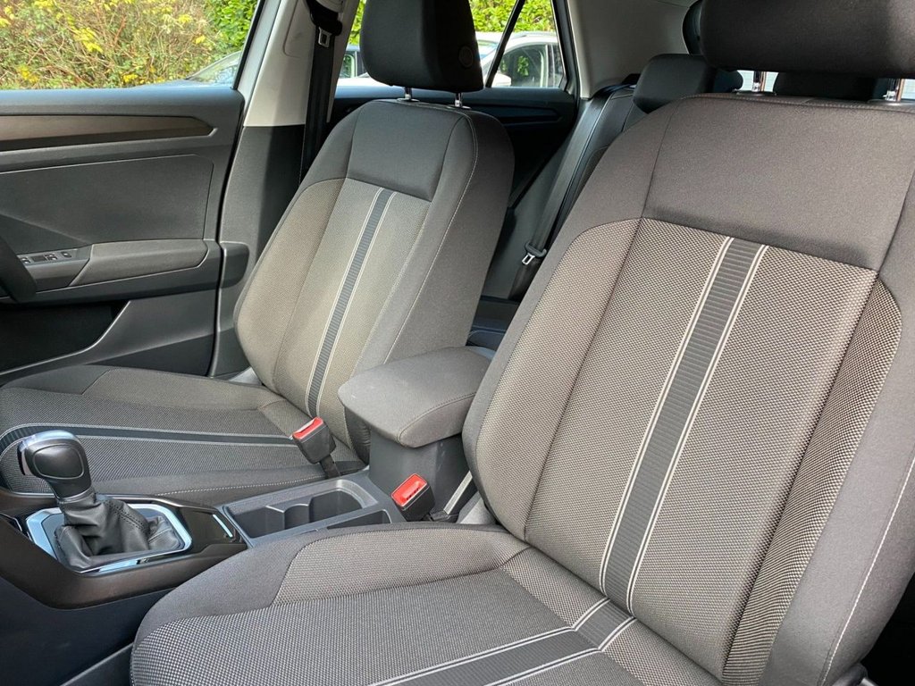 Used Volkswagen T-Roc 2018 for sale - 76710849: Photo 12