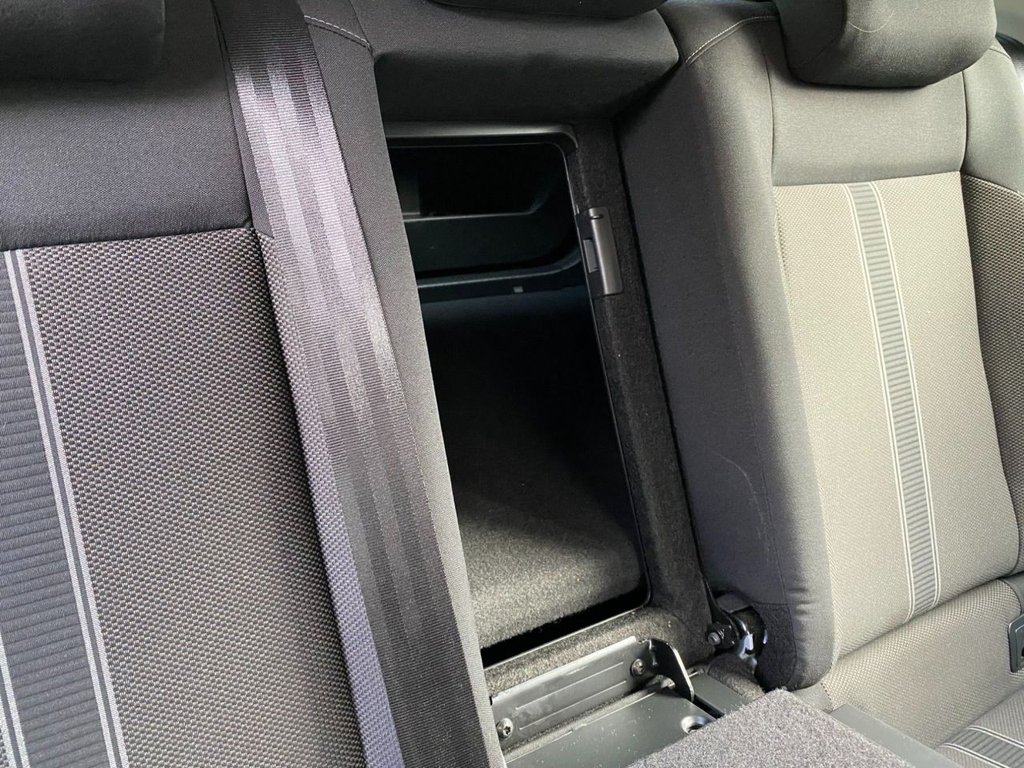 Used Volkswagen T-Roc 2018 for sale - 76710849: Photo 17