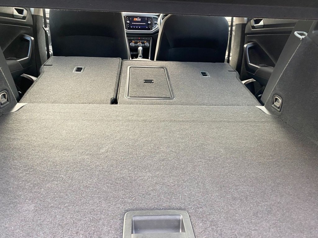 Used Volkswagen T-Roc 2018 for sale - 76710849: Photo 25