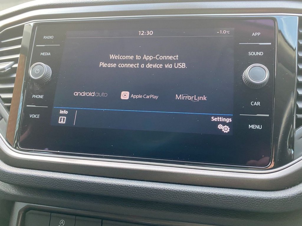 Used Volkswagen T-Roc 2018 for sale - 76710849: Photo 34