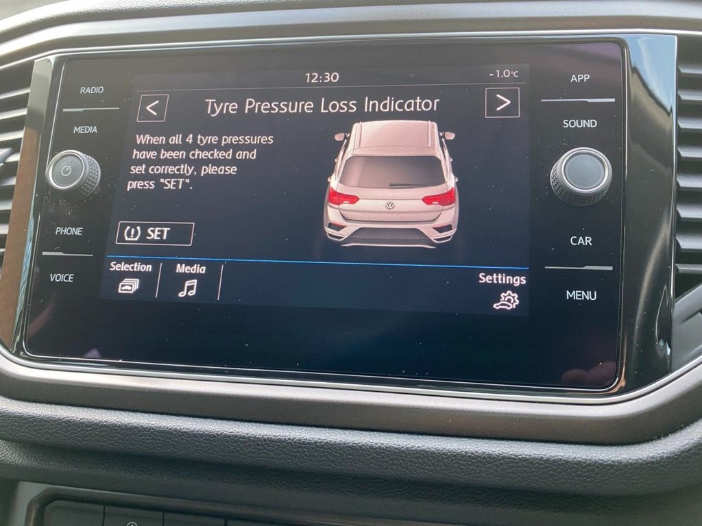 Used Volkswagen T-Roc 2018 for sale - 76710849: Photo 36