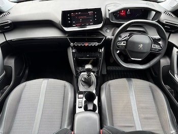 Used Peugeot 2008 2021 for sale - 78818388: Photo