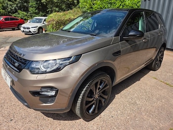 Used Land Rover Discovery Sport 2016 for sale - 79394365: Photo