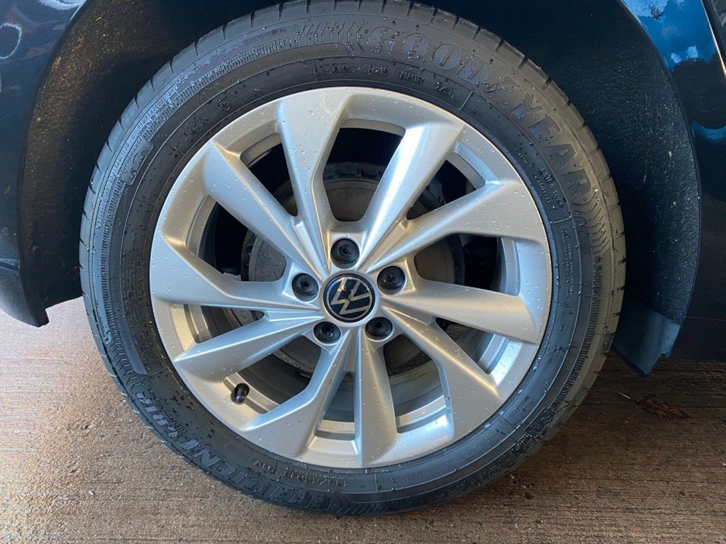 Used Volkswagen Polo 2022 for sale - 76570570: Photo 35