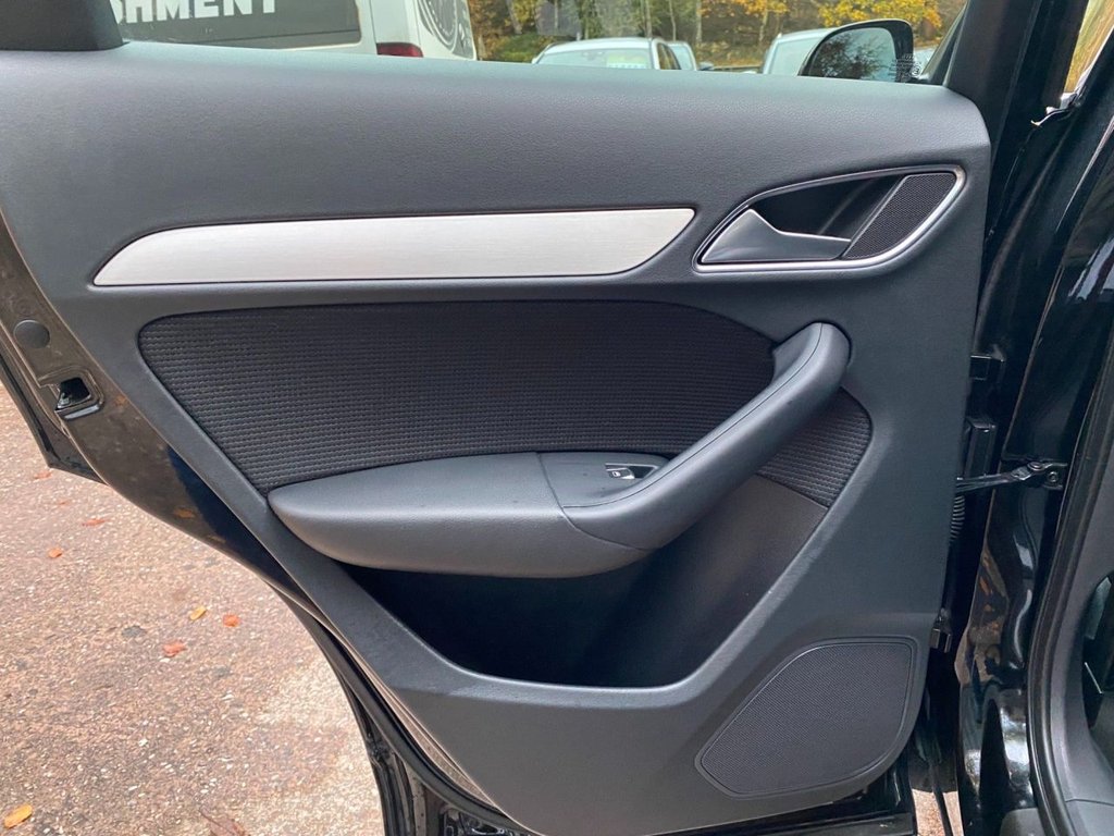 Used Audi Q3 2017 for sale - 76496350: Photo 17