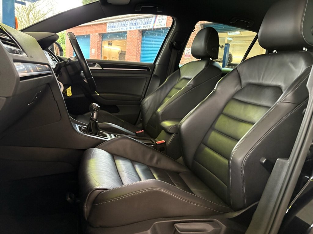 Used Volkswagen Golf 2014 for sale - 77780685: Photo 25