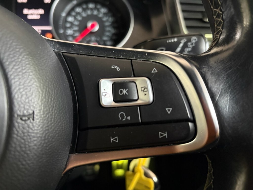 Used Volkswagen Golf 2014 for sale - 77780685: Photo 31