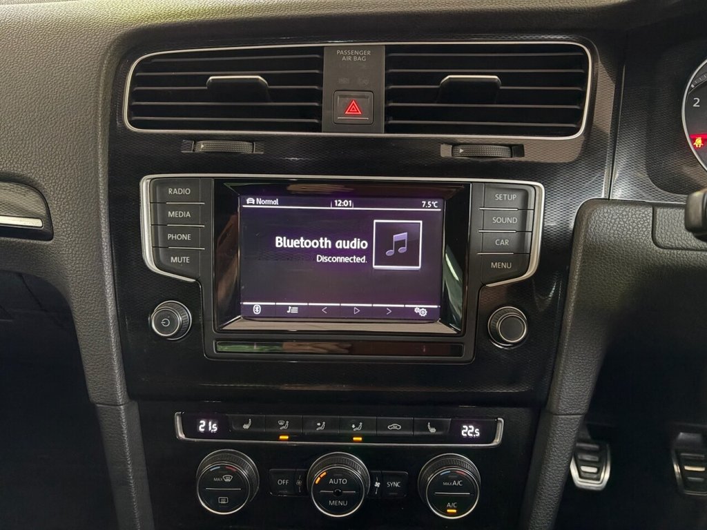 Used Volkswagen Golf 2014 for sale - 77780685: Photo 34