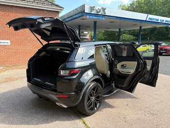 Used Land Rover Range Rover Evoque 2016 for sale - 78672101: Photo