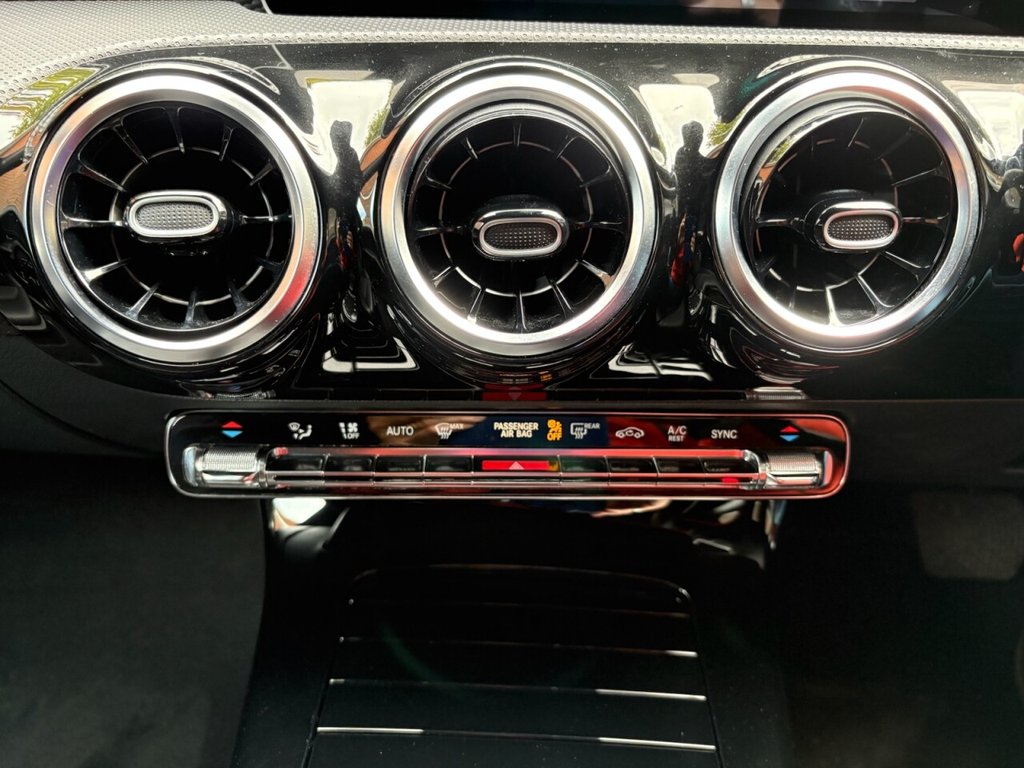 Used Mercedes-Benz A-Class 2018 for sale - 76346008: Photo 24