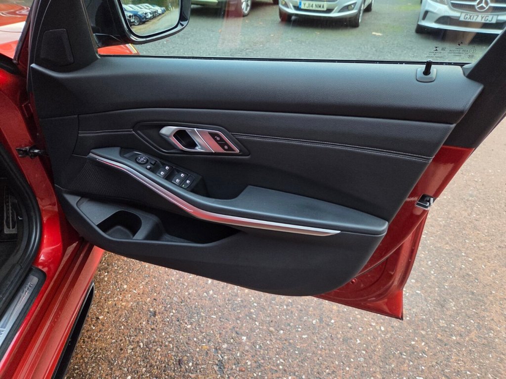 Used BMW 3 Series 2019 for sale - 77236691: Photo 24