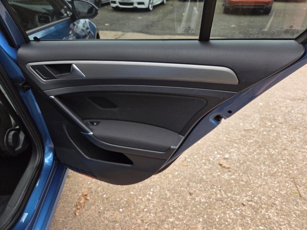 Used Volkswagen Golf 2014 for sale - 77608988: Photo 19