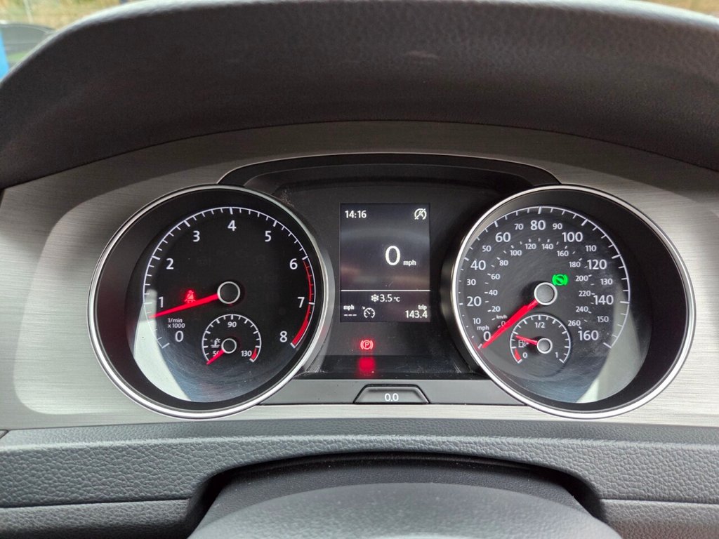 Used Volkswagen Golf 2014 for sale - 77608988: Photo 22