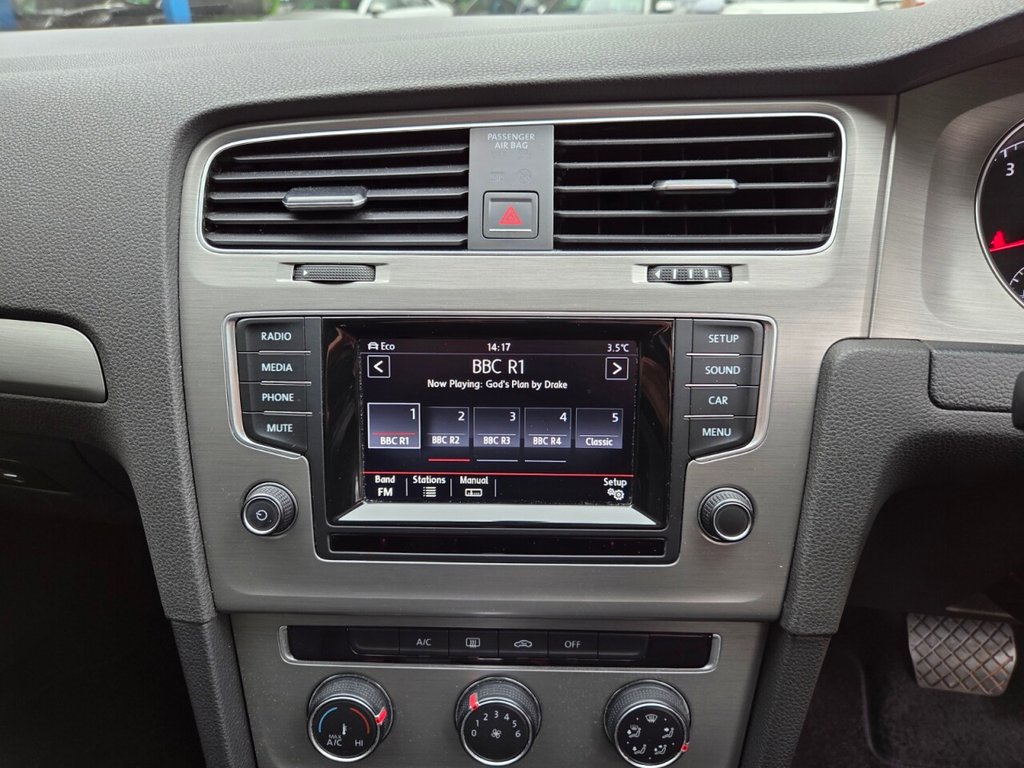 Used Volkswagen Golf 2014 for sale - 77608988: Photo 23