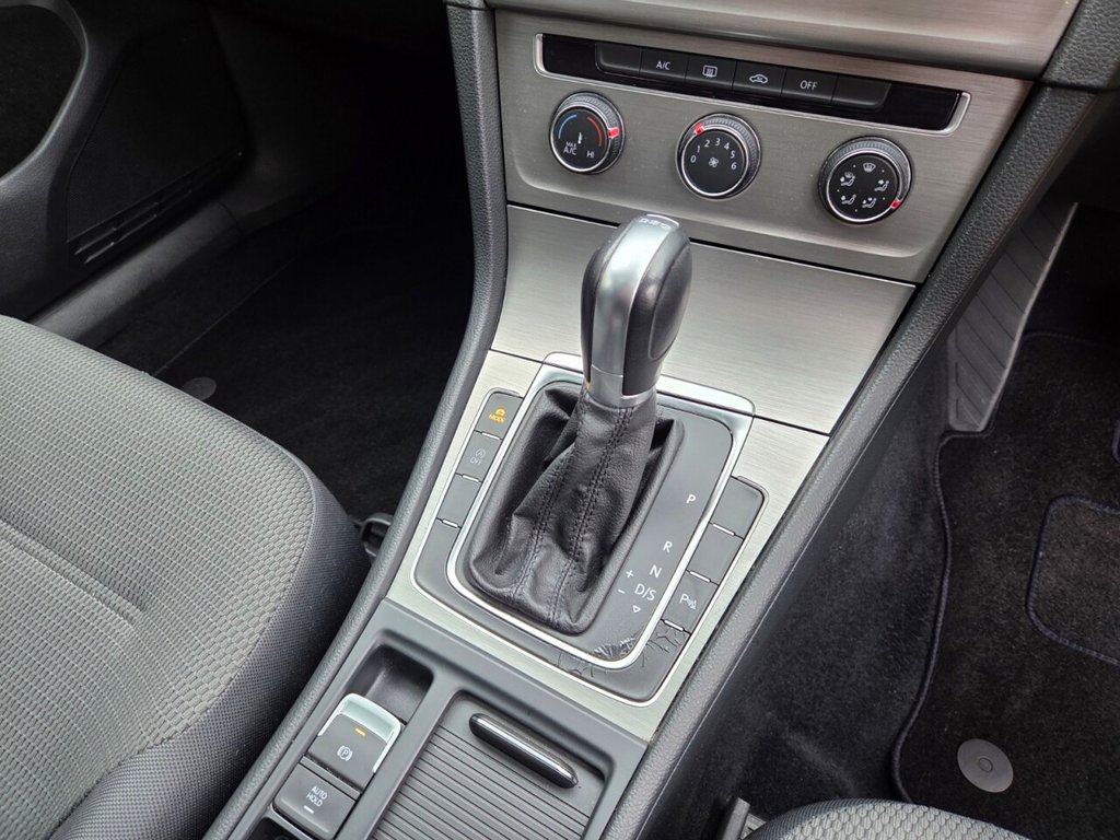 Used Volkswagen Golf 2014 for sale - 77608988: Photo 27