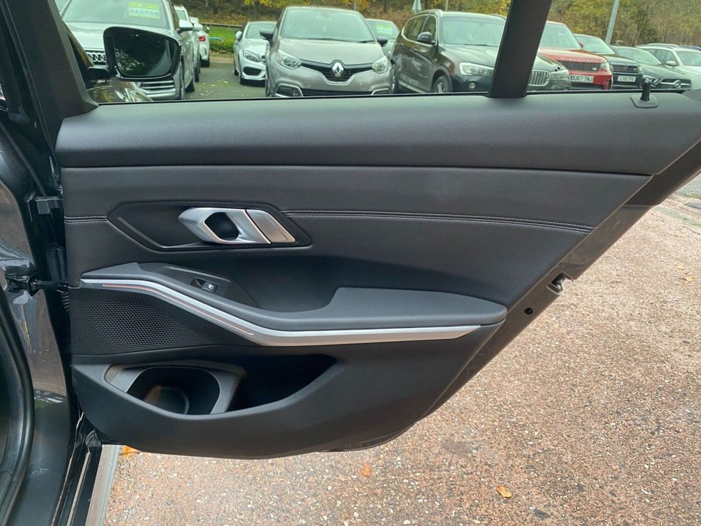 Used BMW 3 Series 2019 for sale - 76482503: Photo 17