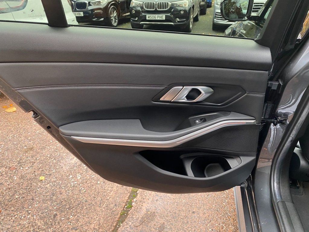 Used BMW 3 Series 2019 for sale - 76482503: Photo 19