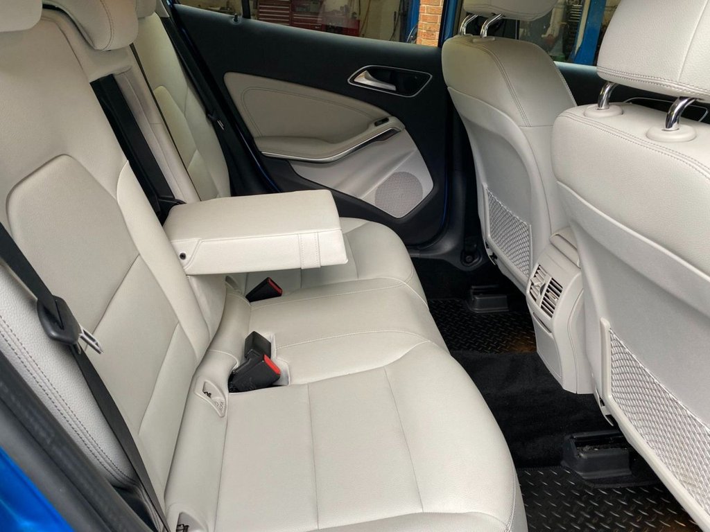 Used Mercedes-Benz GLA 2017 for sale - 76396378: Photo 17